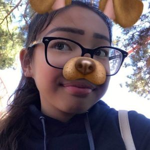 Meet your Posher, Brooke